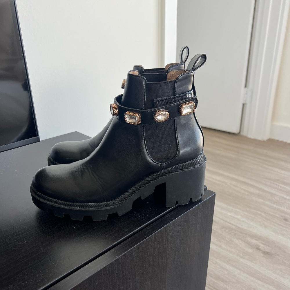 Steve Madden Chunky Boot